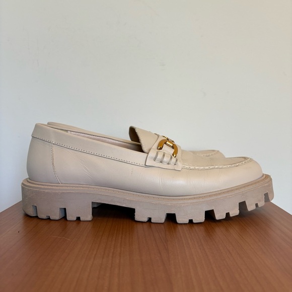 Zara Horse Bit Cream Chunky Soft Academia Loafers with Gold Accent - size 40 - Picture 3 of 8